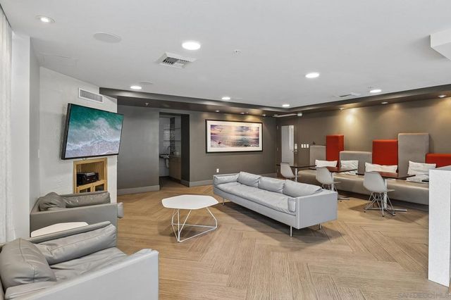 1240 India St 506, San Diego, CA 92101
