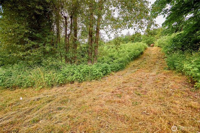 16718 SE May Valley Road, Renton, WA 98059
