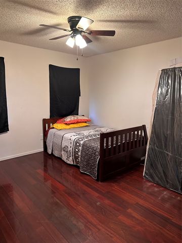 1419 S Rockwall Avenue, Terrell, TX 75160