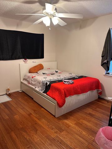 1419 S Rockwall Avenue, Terrell, TX 75160