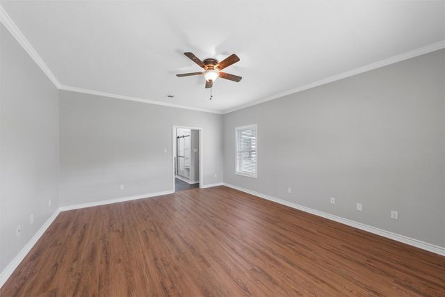 107 S Highway 14, Wortham, TX 76693