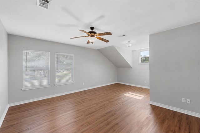 107 S Highway 14, Wortham, TX 76693
