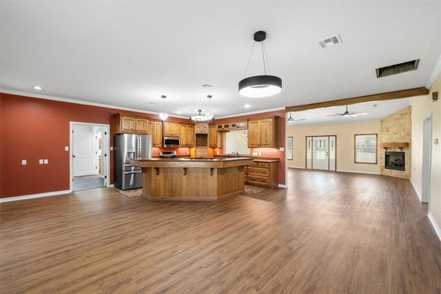 107 S Highway 14, Wortham, TX 76693