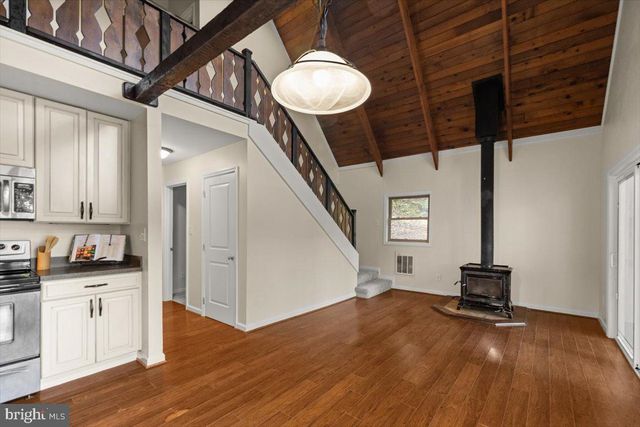 151 ELSEAS FARM RD, Front Royal, VA 22630