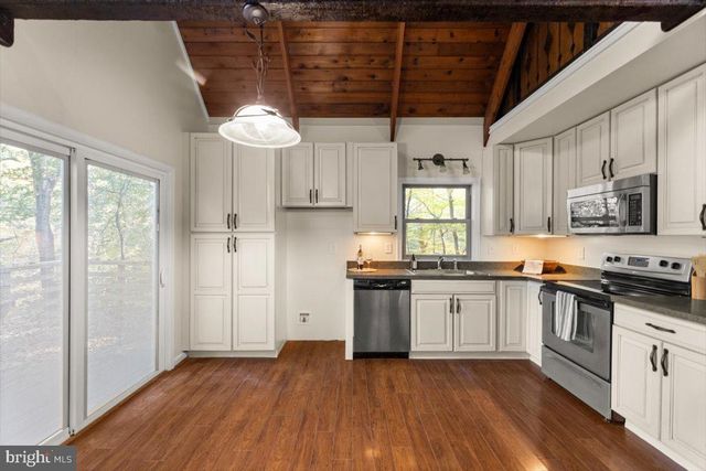 151 ELSEAS FARM RD, Front Royal, VA 22630