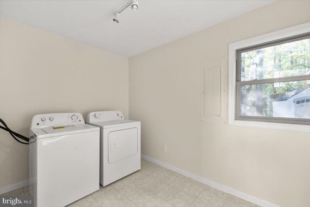 151 ELSEAS FARM RD, Front Royal, VA 22630