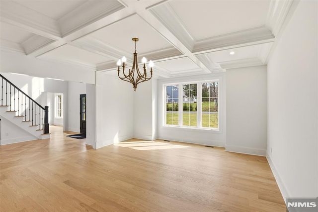 26 Huff Terrace, Montvale, NJ 07645