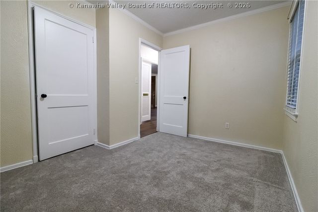 1010 Ridge Drive, South Charleston, WV 25309