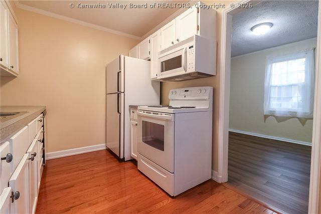 1010 Ridge Drive, South Charleston, WV 25309
