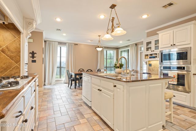 112 Lockeport Circle, Lafayette, LA 70508