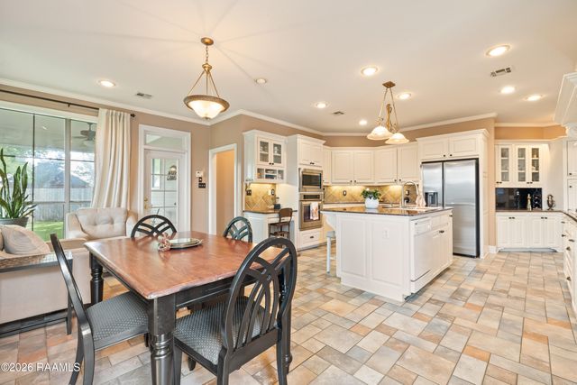 112 Lockeport Circle, Lafayette, LA 70508