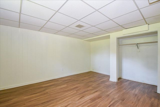 1008 Ridgecrest DR, Roanoke, VA 24019