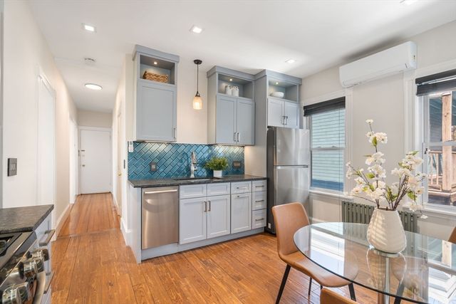 14 Forest Hills Street 3, Boston, MA 02130