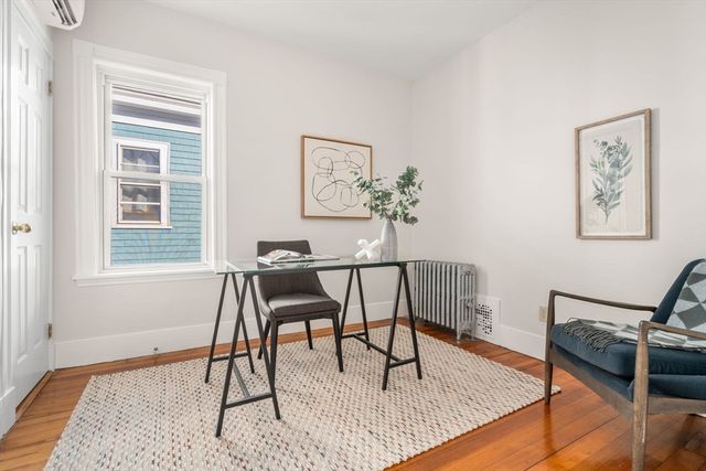 14 Forest Hills Street 3, Boston, MA 02130