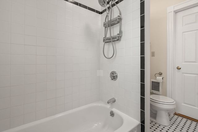 14 Forest Hills Street 3, Boston, MA 02130