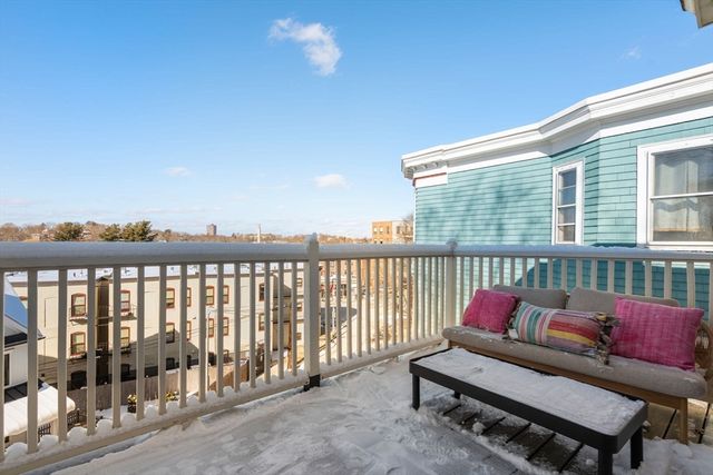 14 Forest Hills Street 3, Boston, MA 02130