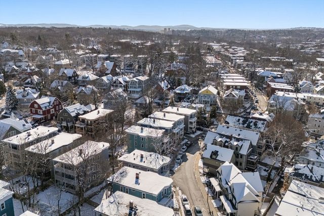 14 Forest Hills Street 3, Boston, MA 02130