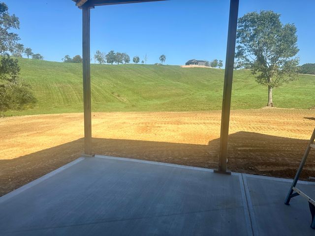 165 Pittsburg Landing, London, KY 40741