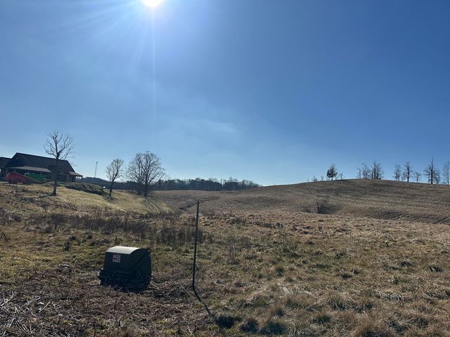 165 Pittsburg Landing, London, KY 40741