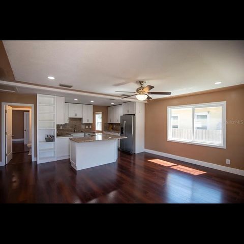 1329 34TH AVENUE N, St Petersburg, FL 33704