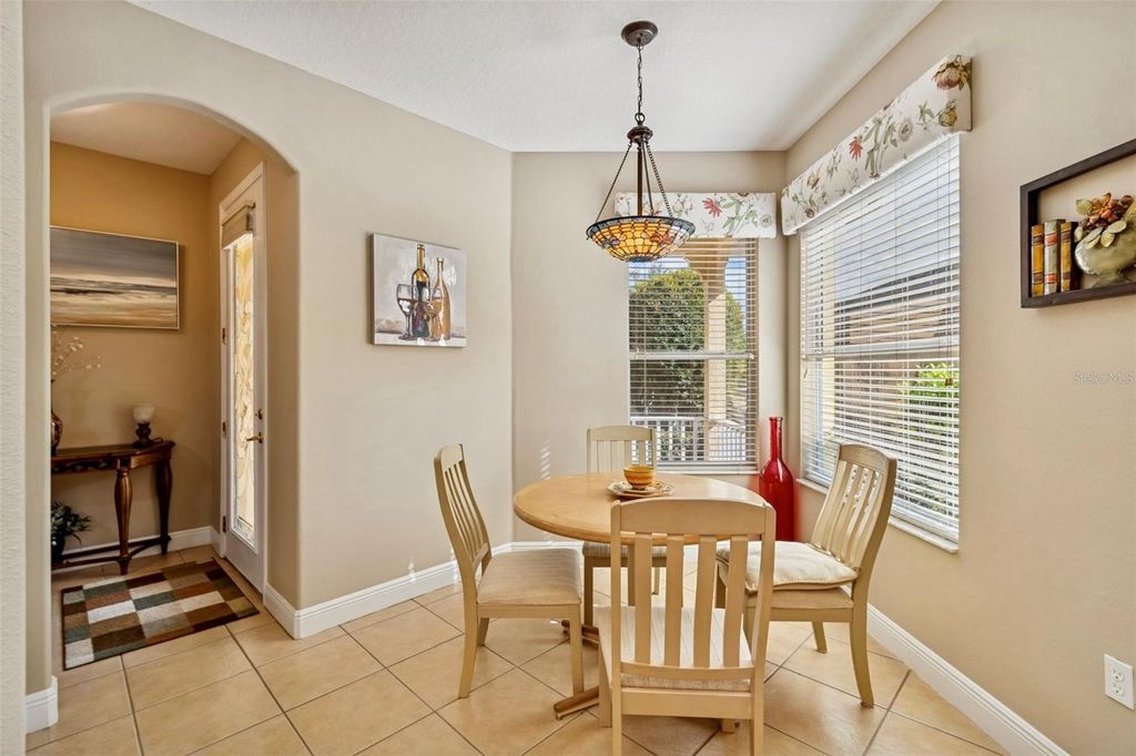 Image 20 of property listing at 722 PORTOFINO DR, Poinciana, FL 34759