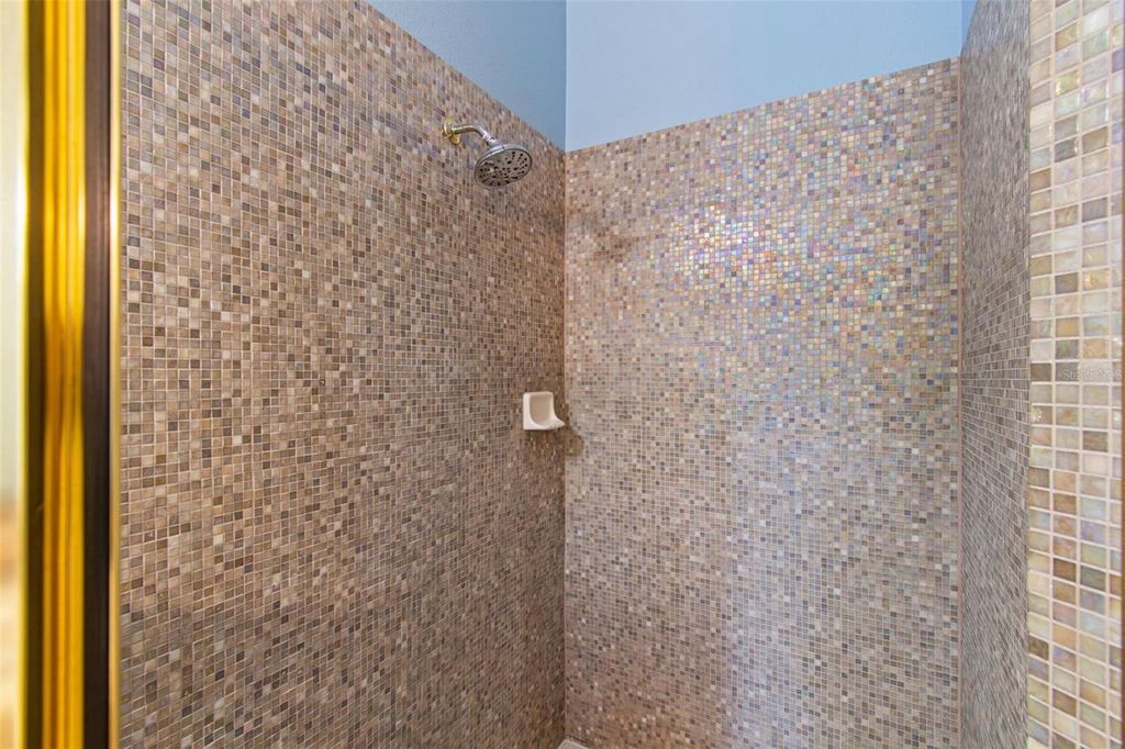 Image 34 of property listing at 722 PORTOFINO DR, Poinciana, FL 34759