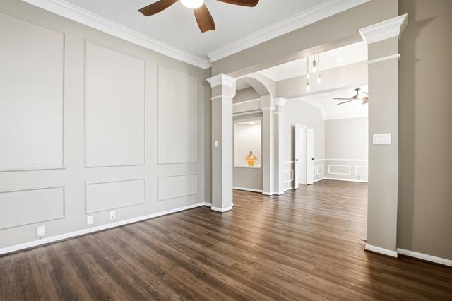 1127 Glendale Drive, Sugar Land, TX 77479