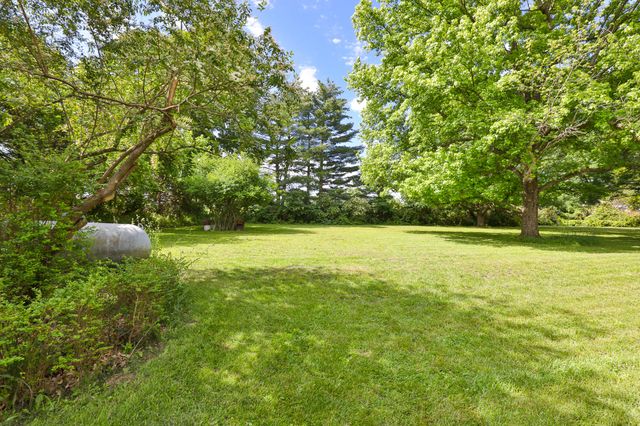 1104 East Buffalo Street, Bolivar, MO 65613