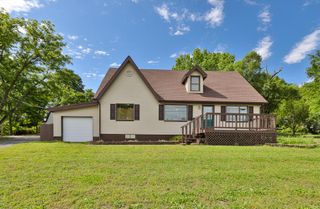 1104 East Buffalo Street, Bolivar, MO 65613