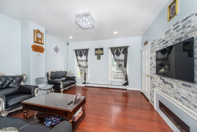 56 Holsman St 2, Paterson City, NJ 07522