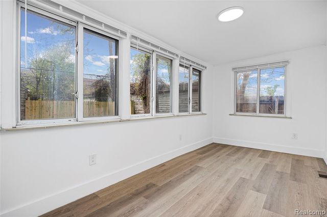 16871 Asbury Park, Detroit, MI 48235