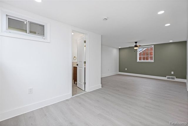 16871 Asbury Park, Detroit, MI 48235