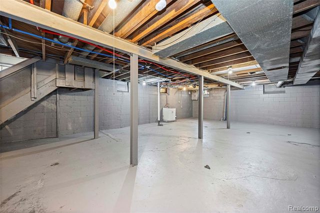 16871 Asbury Park, Detroit, MI 48235