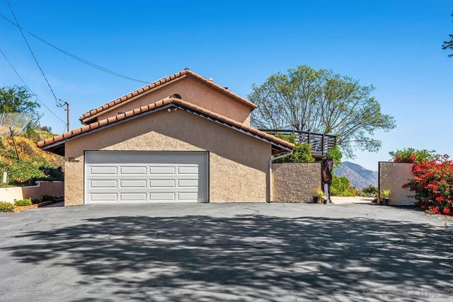 974 Via Hillview, Fallbrook, CA 92028