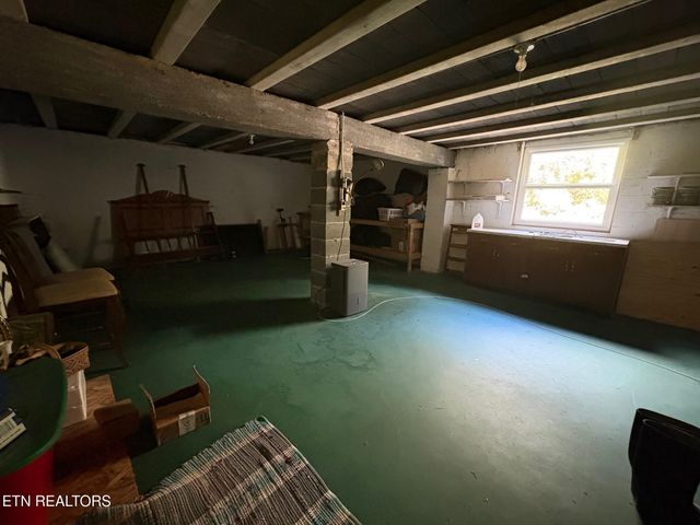 102 E Morningside Drive, Oak Ridge, TN 37830