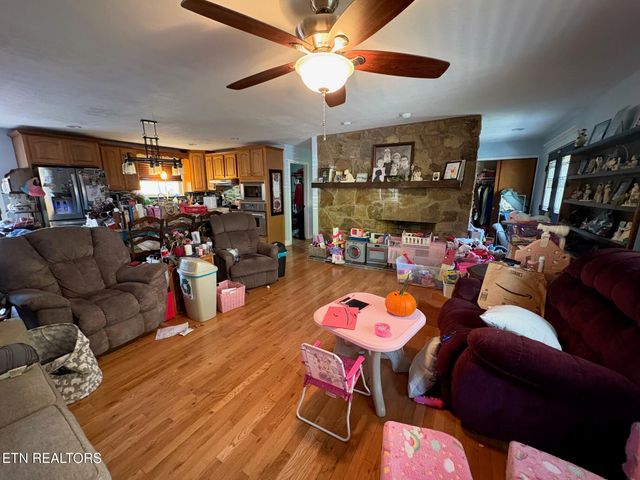 102 E Morningside Drive, Oak Ridge, TN 37830