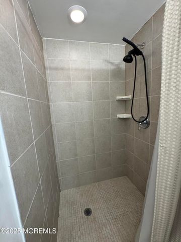 7 Braden Place B, Keansburg, NJ 07734