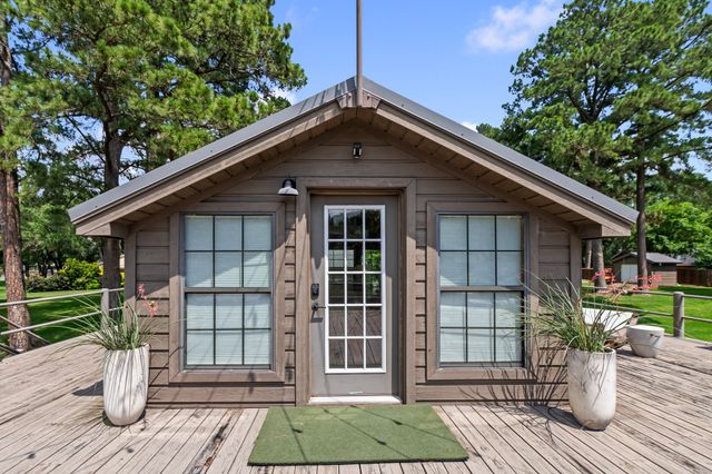 132 Goodknight Ranch Road, Trinidad, TX 75163
