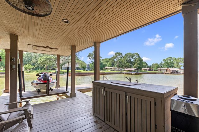 132 Goodknight Ranch Road, Trinidad, TX 75163
