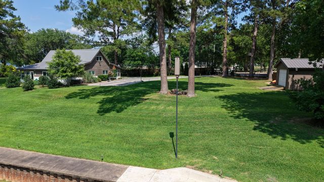 132 Goodknight Ranch Road, Trinidad, TX 75163