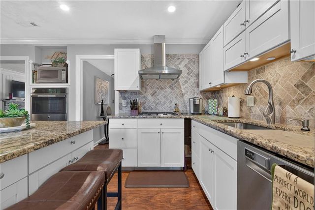 3 Pendleton Place NE, Atlanta, GA 30342