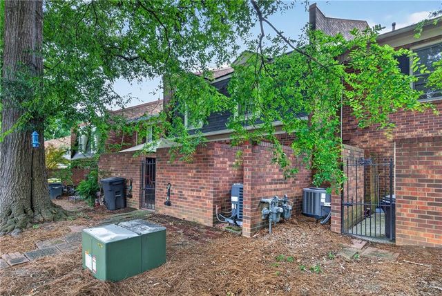 3 Pendleton Place NE, Atlanta, GA 30342