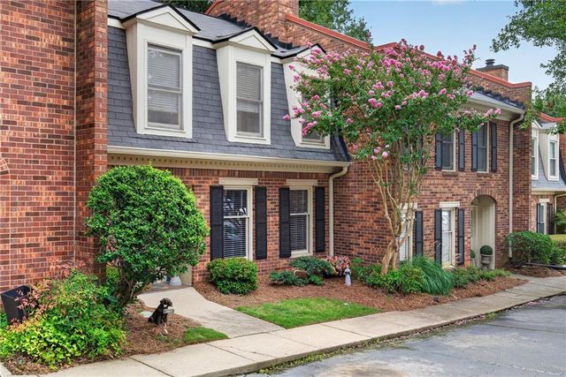 3 Pendleton Place NE, Atlanta, GA 30342