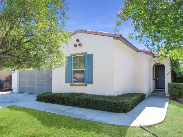 29348 Tournament, Lake Elsinore, CA 92530