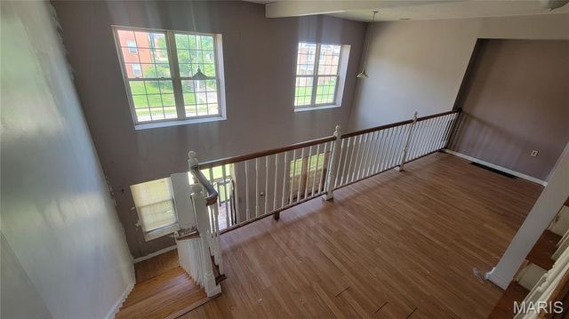 5714 Maple Avenue, St Louis, MO 63112