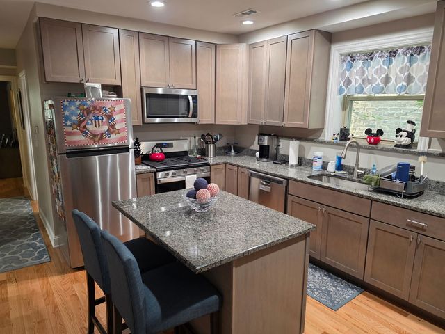 3811 N Spaulding Avenue 1, Chicago, IL 60618