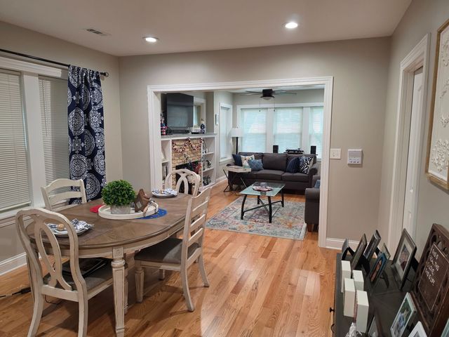 3811 N Spaulding Avenue 1, Chicago, IL 60618