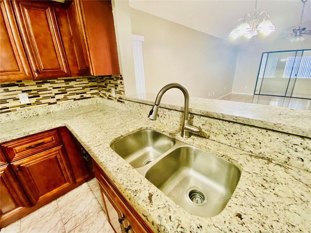 378 CHICAGO WOODS CIRCLE, Orlando, FL 32824