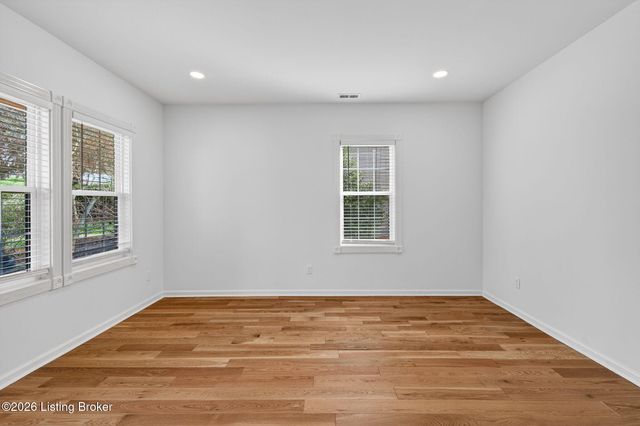 2714 Hillside Terrace, Louisville, KY 40206