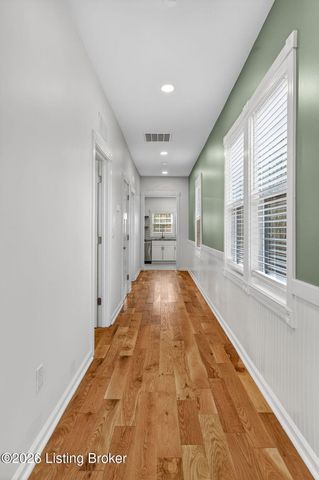 2714 Hillside Terrace, Louisville, KY 40206